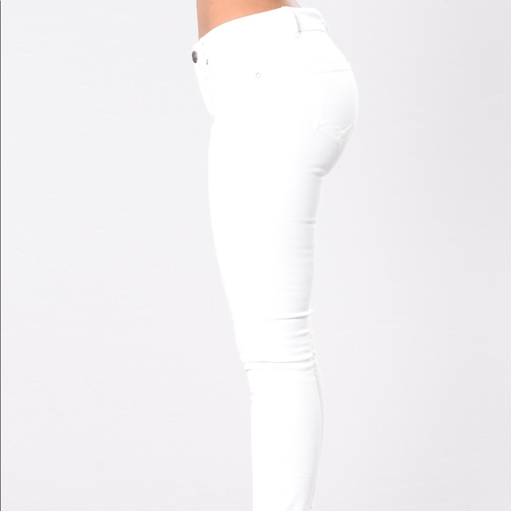 Fashion Nova white pants